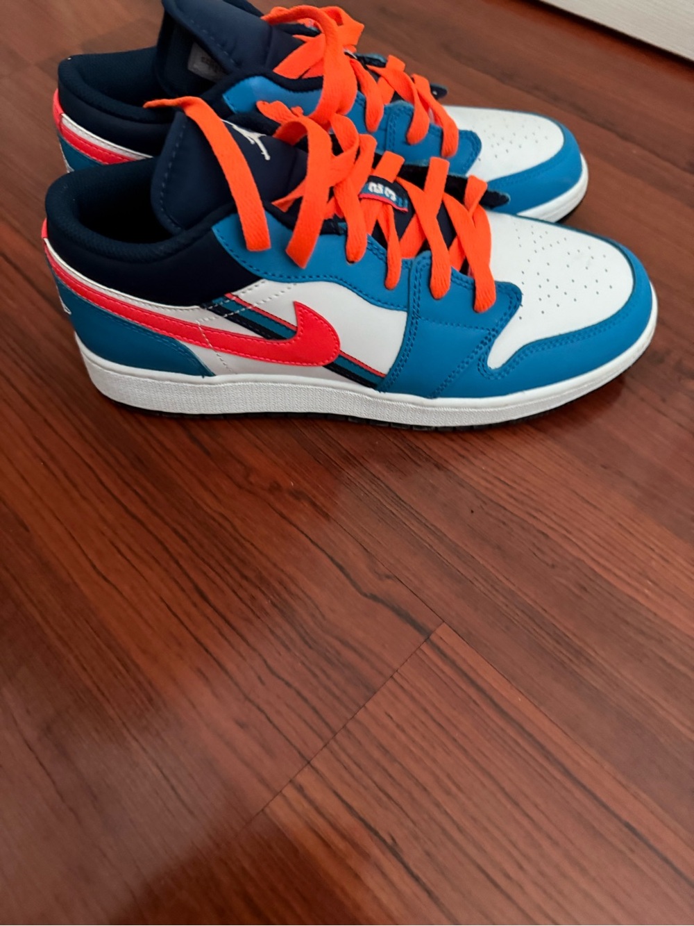 Nike Kids Low-Top Sneakers - Blue White with Orange and Red